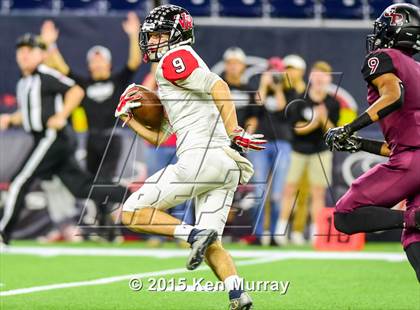 Thumbnail 2 in George Ranch vs. Vista Ridge (UIL 5A Semifinal) photogallery.
