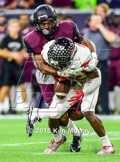 Thumbnail 2 in George Ranch vs. Vista Ridge (UIL 5A Semifinal) photogallery.