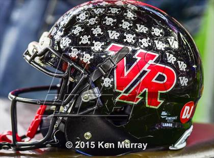 Thumbnail 2 in George Ranch vs. Vista Ridge (UIL 5A Semifinal) photogallery.