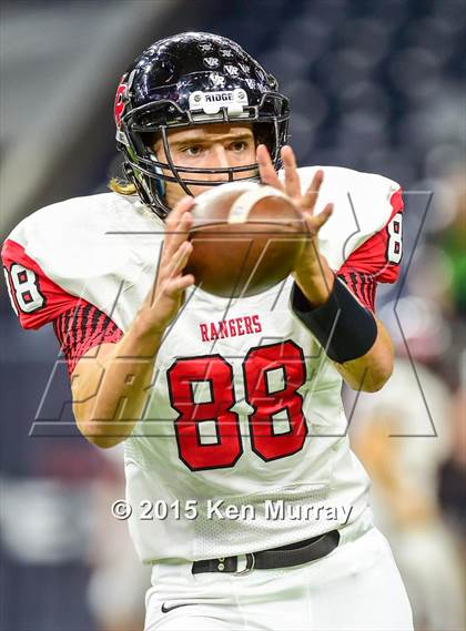 Thumbnail 1 in George Ranch vs. Vista Ridge (UIL 5A Semifinal) photogallery.