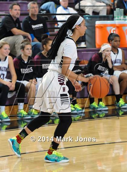 Thumbnail 1 in Blackman vs. Hamilton (Nike Tournament of Champions) photogallery.