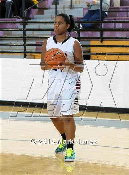 Thumbnail 1 in Blackman vs. Hamilton (Nike Tournament of Champions) photogallery.
