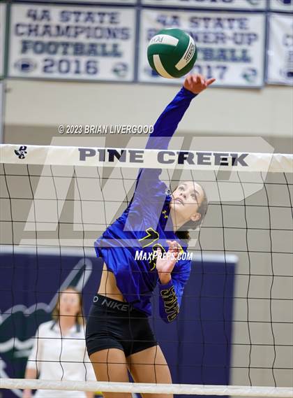 Thumbnail 1 in Rampart @ Pine Creek photogallery.
