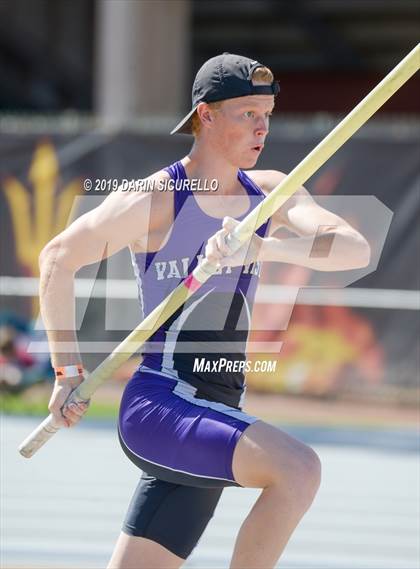Thumbnail 3 in AIA Track Meet of Champions photogallery.