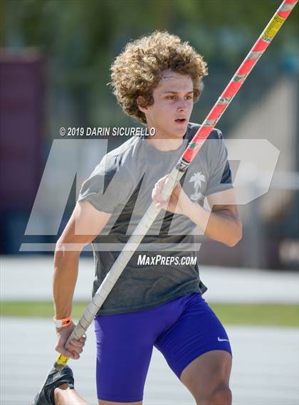 Thumbnail 2 in AIA Track Meet of Champions photogallery.