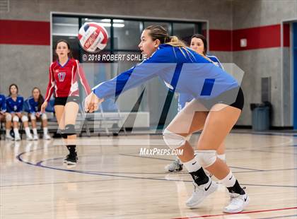 Thumbnail 2 in Folsom vs. Rocklin photogallery.