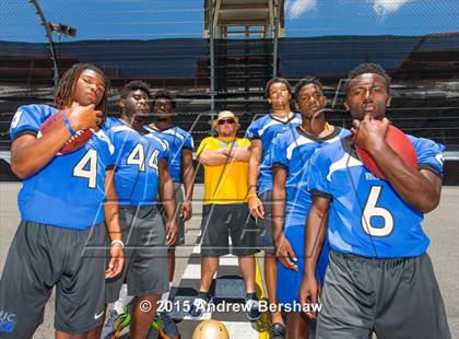 Thumbnail 1 in Mainland (2015 Preseason Top 25 Photo Shoot)  photogallery.
