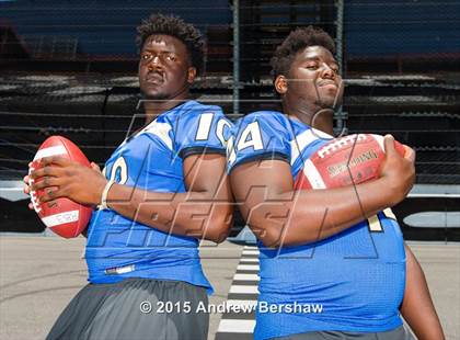 Thumbnail 1 in Mainland (2015 Preseason Top 25 Photo Shoot)  photogallery.