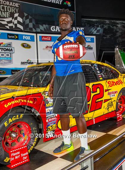 Thumbnail 2 in Mainland (2015 Preseason Top 25 Photo Shoot)  photogallery.