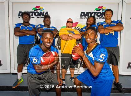 Thumbnail 1 in Mainland (2015 Preseason Top 25 Photo Shoot)  photogallery.