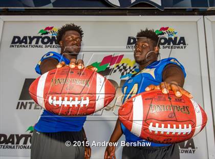 Thumbnail 2 in Mainland (2015 Preseason Top 25 Photo Shoot)  photogallery.