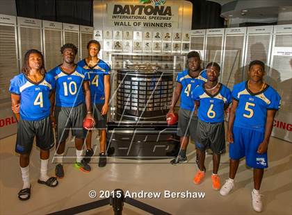 Thumbnail 2 in Mainland (2015 Preseason Top 25 Photo Shoot)  photogallery.