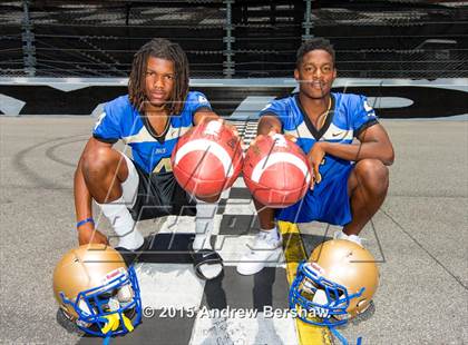 Thumbnail 1 in Mainland (2015 Preseason Top 25 Photo Shoot)  photogallery.