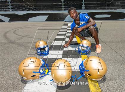 Thumbnail 1 in Mainland (2015 Preseason Top 25 Photo Shoot)  photogallery.