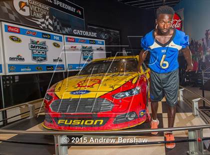 Thumbnail 2 in Mainland (2015 Preseason Top 25 Photo Shoot)  photogallery.