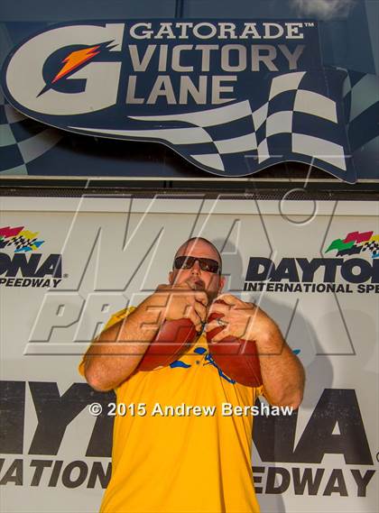 Thumbnail 1 in Mainland (2015 Preseason Top 25 Photo Shoot)  photogallery.