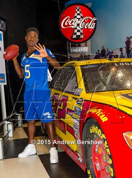 Thumbnail 1 in Mainland (2015 Preseason Top 25 Photo Shoot)  photogallery.