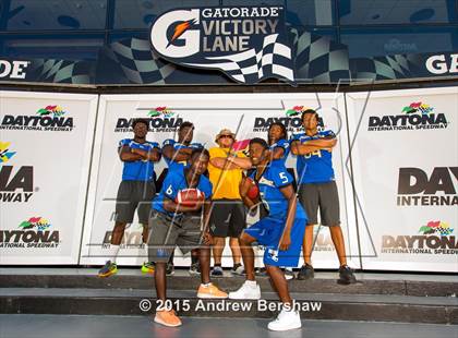 Thumbnail 3 in Mainland (2015 Preseason Top 25 Photo Shoot)  photogallery.