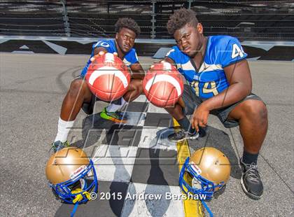 Thumbnail 2 in Mainland (2015 Preseason Top 25 Photo Shoot)  photogallery.