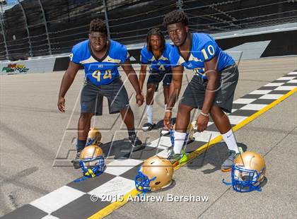 Thumbnail 2 in Mainland (2015 Preseason Top 25 Photo Shoot)  photogallery.