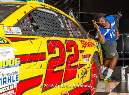 Thumbnail 3 in Mainland (2015 Preseason Top 25 Photo Shoot)  photogallery.