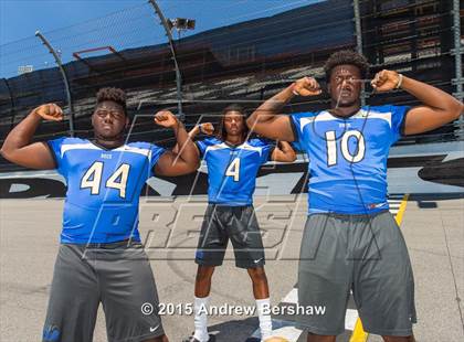 Thumbnail 3 in Mainland (2015 Preseason Top 25 Photo Shoot)  photogallery.