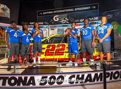 Thumbnail 2 in Mainland (2015 Preseason Top 25 Photo Shoot)  photogallery.