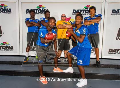 Thumbnail 2 in Mainland (2015 Preseason Top 25 Photo Shoot)  photogallery.