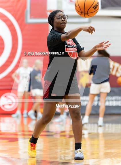 Thumbnail 1 in Creekside vs. River Ridge photogallery.