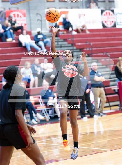 Thumbnail 1 in Creekside vs. River Ridge photogallery.