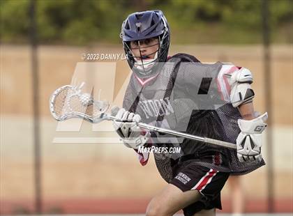 Thumbnail 2 in Herndon @ Yorktown photogallery.