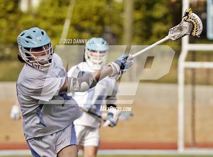 Thumbnail 1 in Herndon @ Yorktown photogallery.
