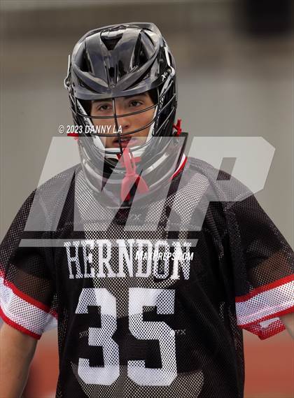 Thumbnail 3 in Herndon @ Yorktown photogallery.