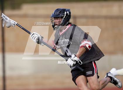 Thumbnail 1 in Herndon @ Yorktown photogallery.