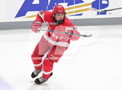 Thumbnail 3 in Greenwich @ Warde/Ludlowe photogallery.