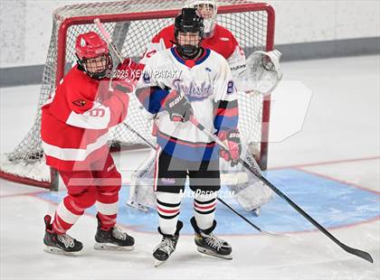 Thumbnail 3 in Greenwich @ Warde/Ludlowe photogallery.