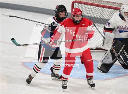 Thumbnail 2 in Greenwich @ Warde/Ludlowe photogallery.