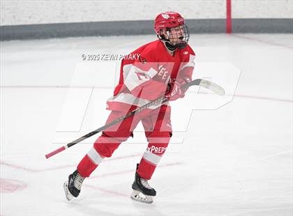 Thumbnail 3 in Greenwich @ Warde/Ludlowe photogallery.