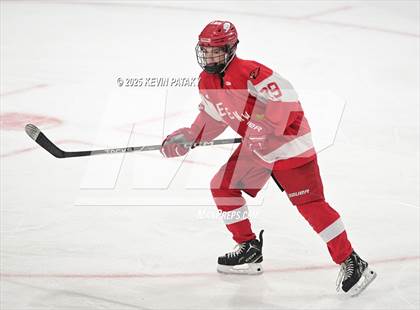 Thumbnail 3 in Greenwich @ Warde/Ludlowe photogallery.