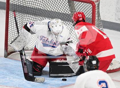 Thumbnail 3 in Greenwich @ Warde/Ludlowe photogallery.
