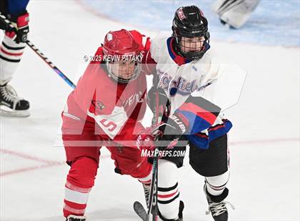 Thumbnail 2 in Greenwich @ Warde/Ludlowe photogallery.