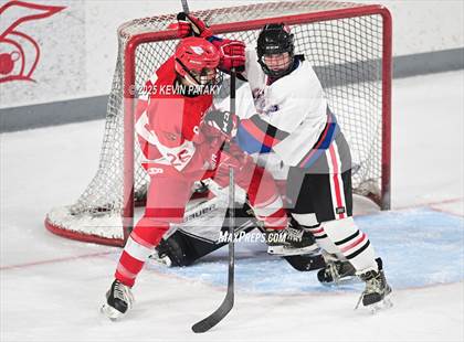 Thumbnail 2 in Greenwich @ Warde/Ludlowe photogallery.