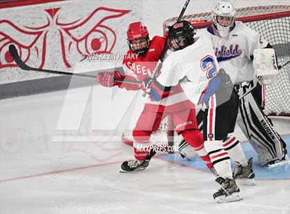 Thumbnail 1 in Greenwich @ Warde/Ludlowe photogallery.
