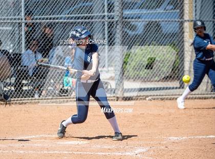 Thumbnail 1 in Mission Hills vs San Dieguito Academy photogallery.