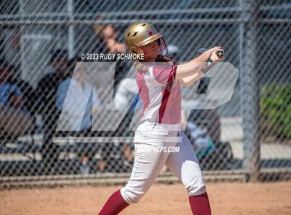 Thumbnail 2 in Mission Hills vs San Dieguito Academy photogallery.