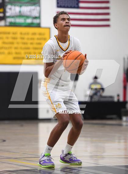 Thumbnail 2 in Vista @ Mission Bay photogallery.