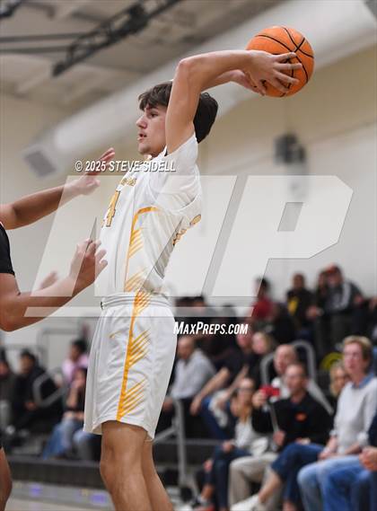 Thumbnail 1 in Vista @ Mission Bay photogallery.