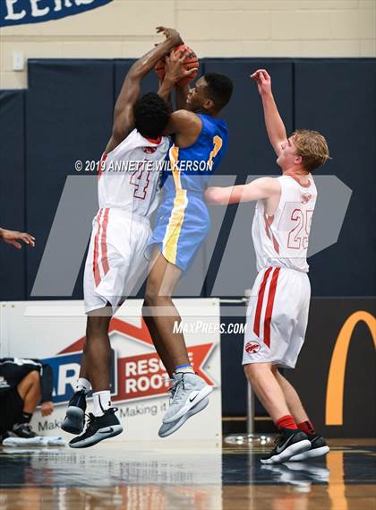 Thumbnail 1 in Orlando Christian Prep vs. Tampa Prep (ARS/Rescue Rooter National Hoopfest) photogallery.