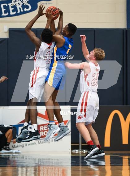 Thumbnail 3 in Orlando Christian Prep vs. Tampa Prep (ARS/Rescue Rooter National Hoopfest) photogallery.