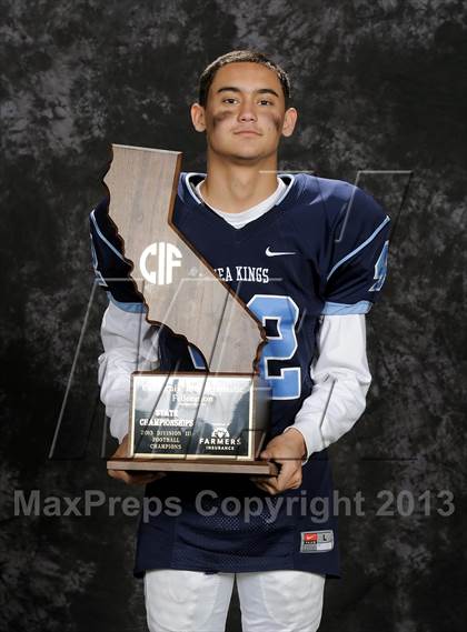 Thumbnail 2 in Corona del Mar (CIF State D3 Awards) photogallery.